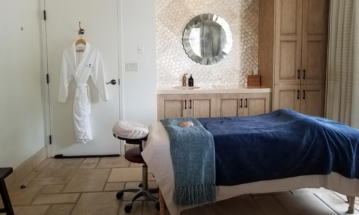 Spa table set up.