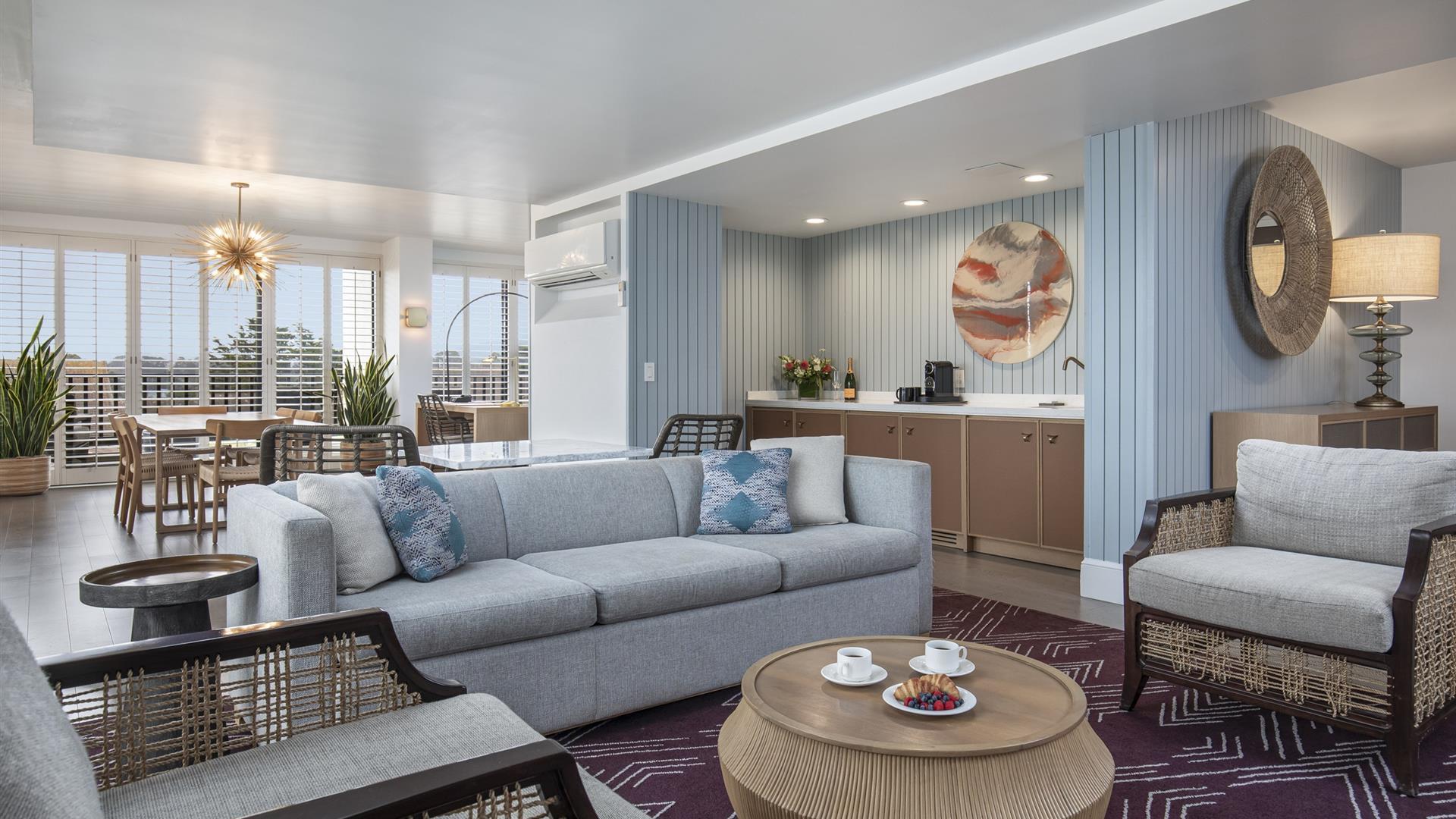 Living space and wet bar. 