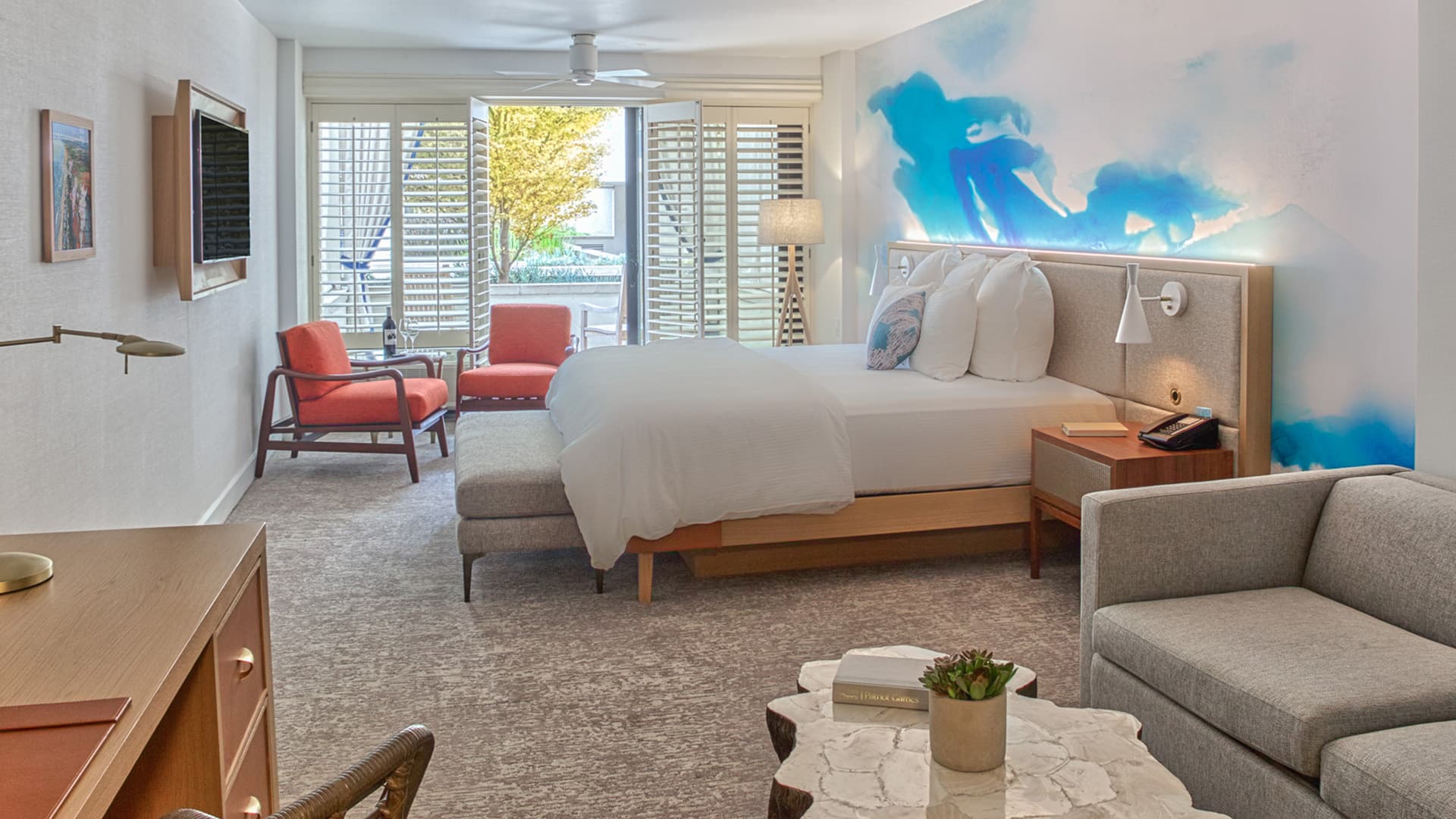 Studio suite king room.