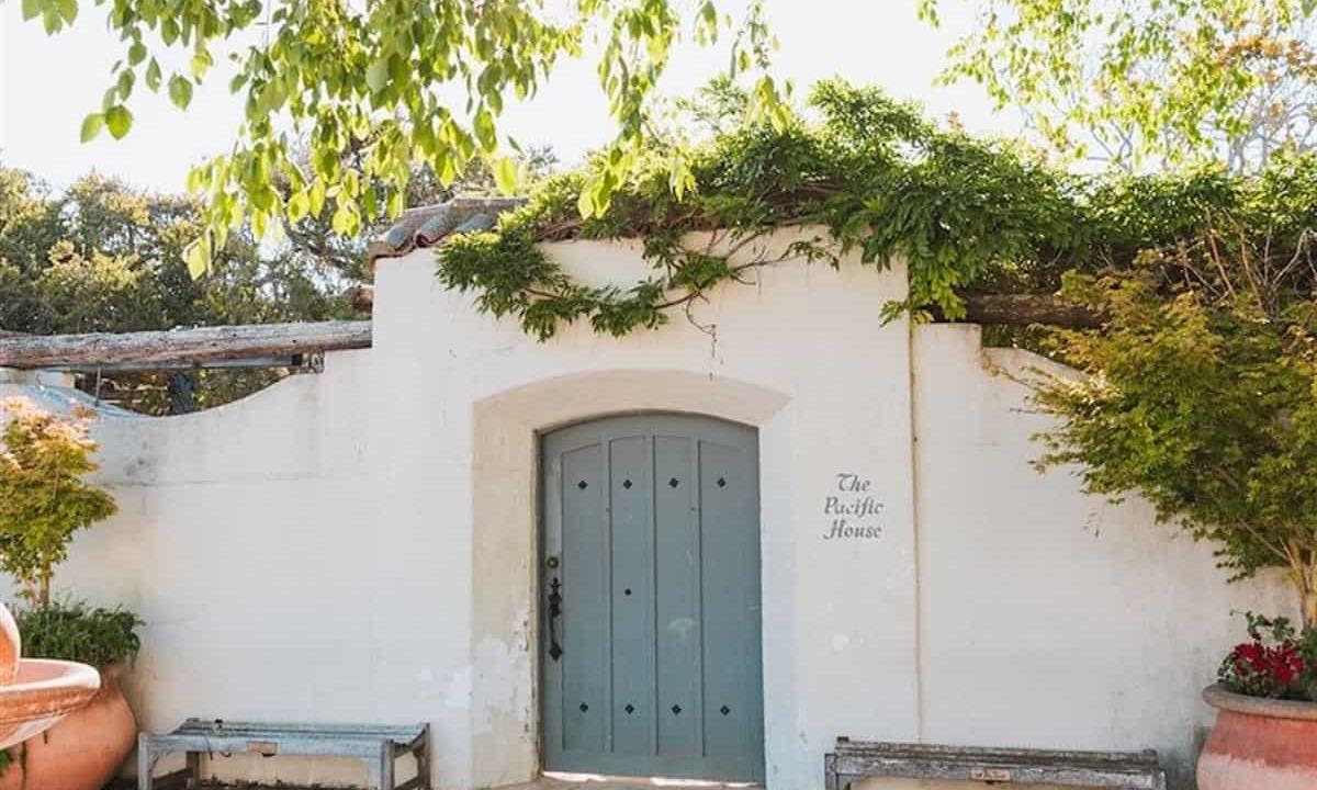 exterior entrance of hotel