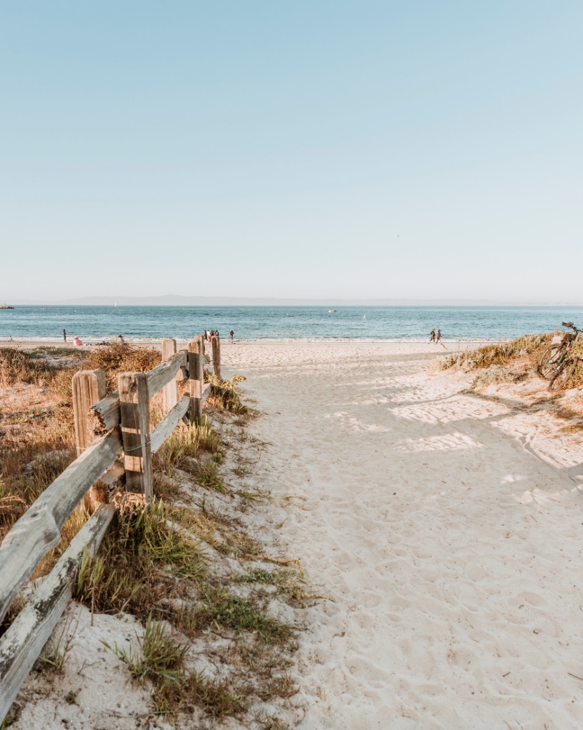 walk way to beach access