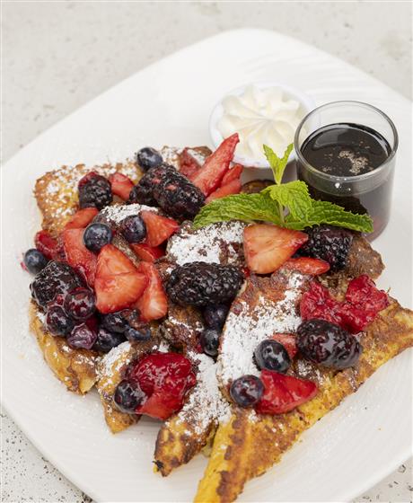 French Toast and fresh berries