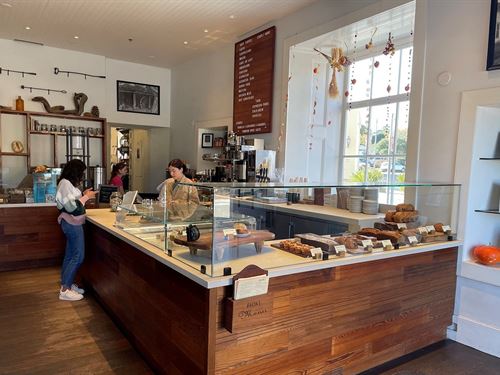 5 Cozy Cafes in Monterey County